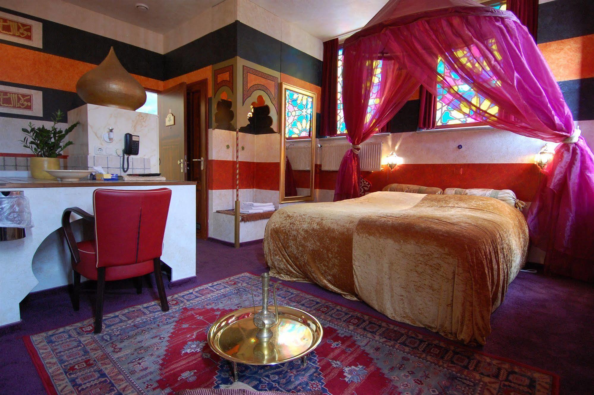 Hotel De Plataan Delft Centrum Luaran gambar